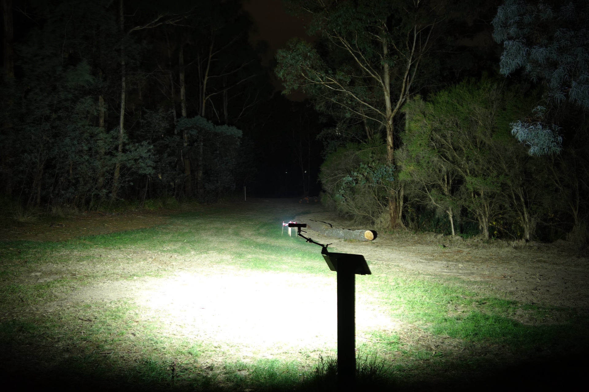 Armytek Elf C2 Max Turbo beamshot