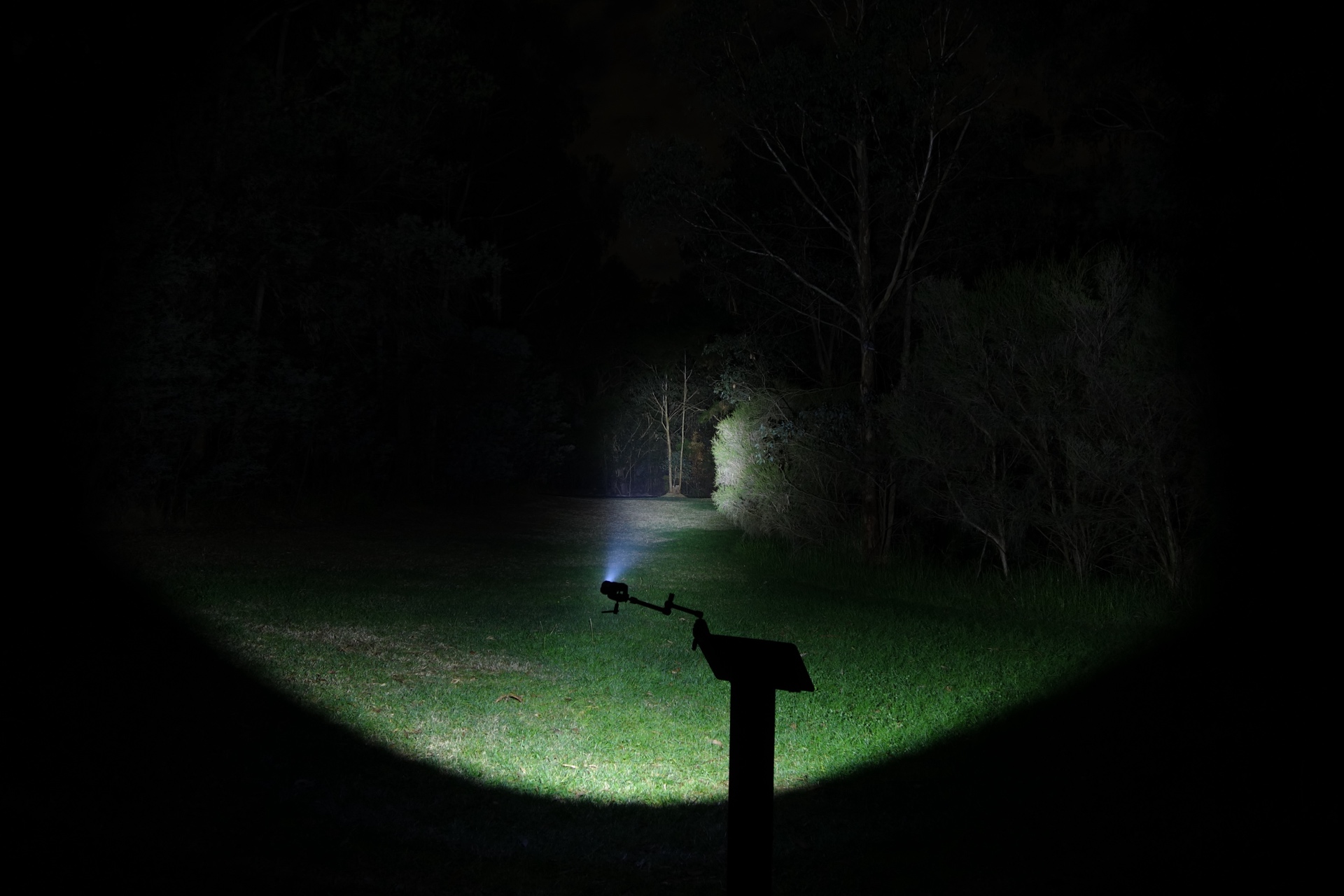 LOOP SK05 Pro Spotlight Turbo beamshot