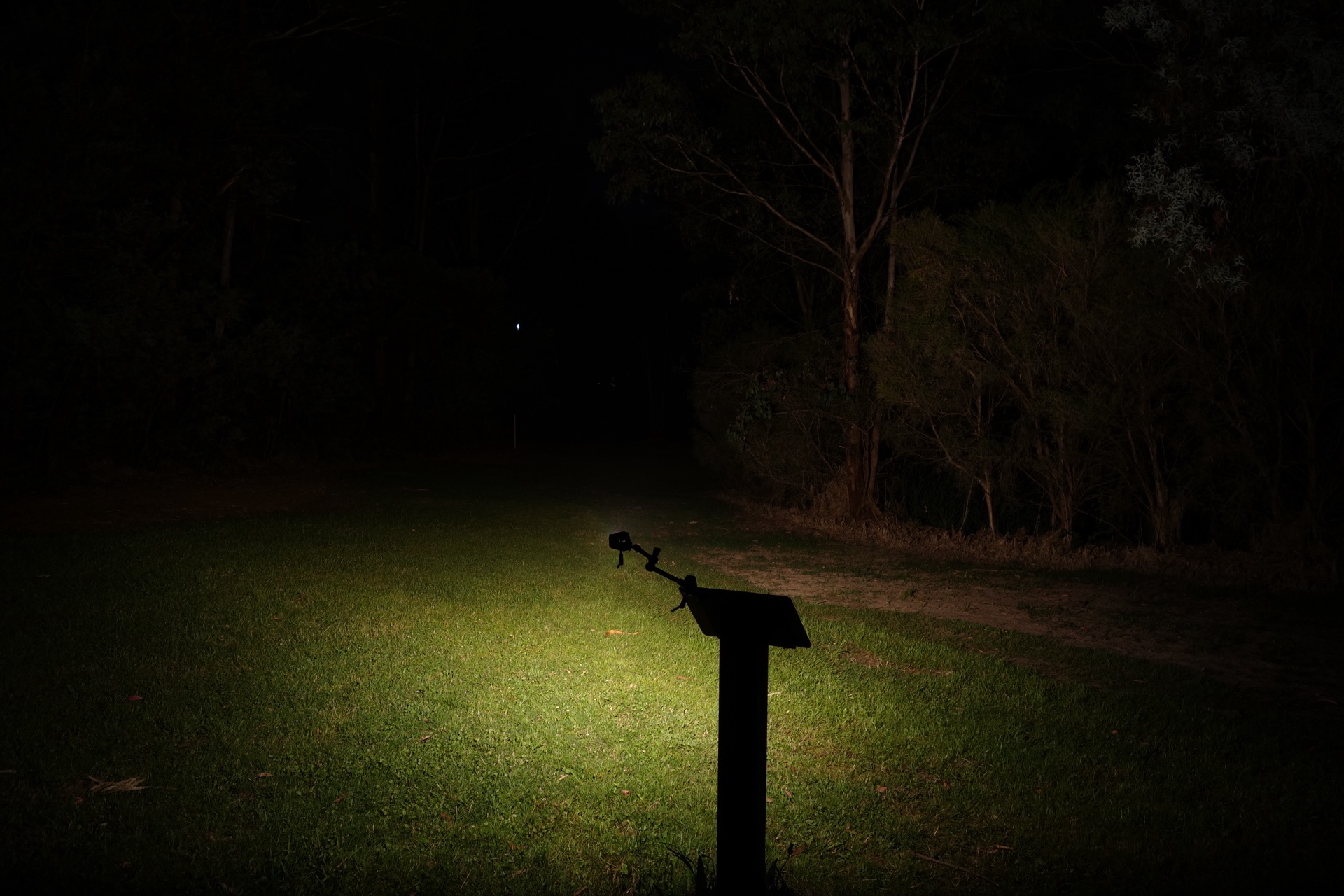 Manker LAD III NW Turbo beamshot