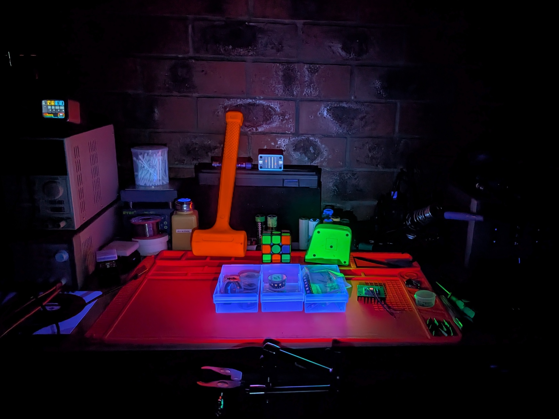 VTIGER S2 UV Low beamshot